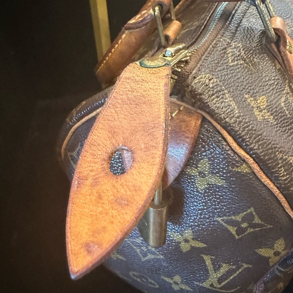 Louis Vuitton Brown Vintage Speedy 25 Monogram Satchel - Picture 9 of 16
